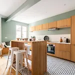 Apartment Le Boston - Hypercentre - 150 M 2- 7 Guest