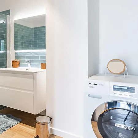 Le Boston - Hypercentre - 150 M 2- 7 Guest Apartment Dijon