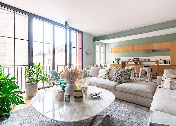 Le Boston - Hypercentre - 150 M 2- 7 Guest דירה *