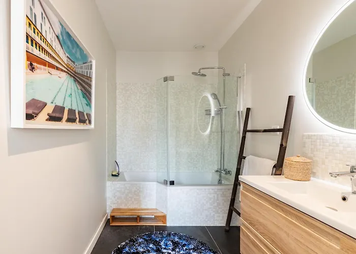 Le Boston - Hypercentre - 150 M 2- 7 Guest * Ντιζόν